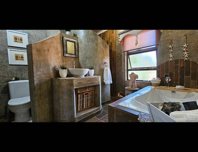 3 BEDROOM FREESTANDING FOR SALE IN CASHAN